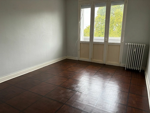 Image d'un appartement 2 pièces 43 m² à 500€ à nevers (58000)