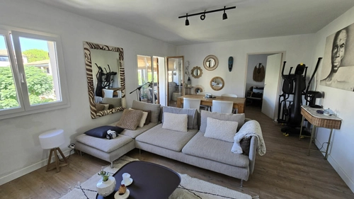 Image d'un appartement 4 pièces 84 m² à 349000€ à le beausset (83330)