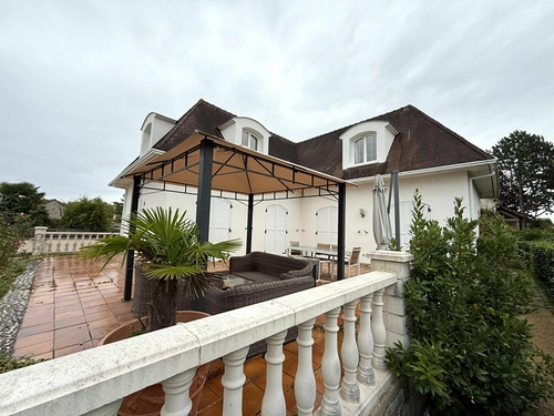 Image d'un maison 7 pièces 199 m² à 569000€ à magny-les-hameaux (78114)