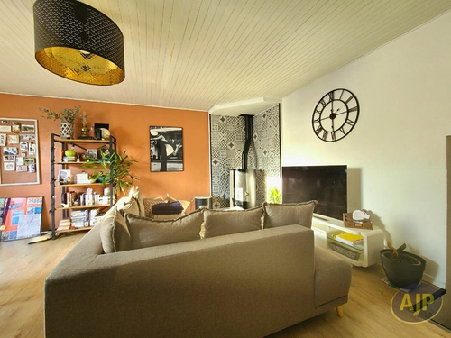 Image d'un maison 4 pièces 85 m² à 220000€ à saintes (17100)