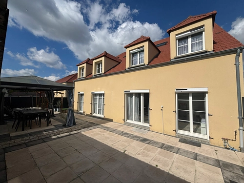 Image d'un appartement 5 pièces 93 m² à 550€ à melun (77000)