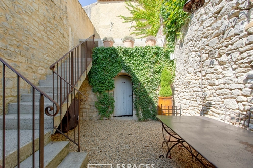 Image d'un maison 4 pièces 100 m² à 285000€ à uzès (30700)