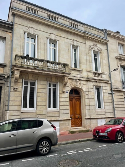 Image d'un maison 10 pièces 427 m² à 2395000€ à bordeaux (33200)