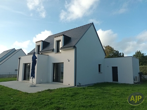 Image d'un maison 5 pièces 87 m² à 1200€ à berric (56230)