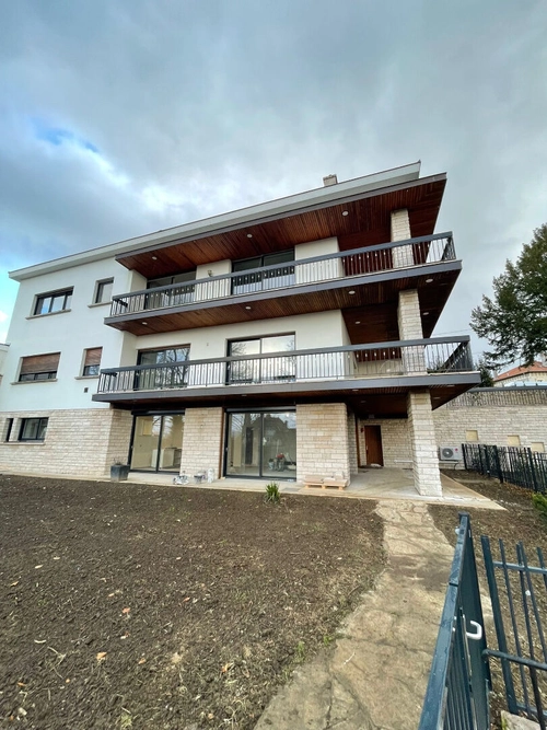 Image d'un appartement 3 pièces 104 m² à 2000€ à metz (57000)