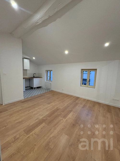 Image d'un appartement 1 pièce 22 m² à 480€ à niort (79000)