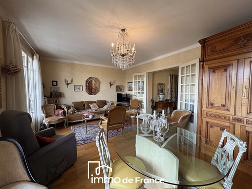 Image d'un appartement 3 pièces 70 m² à 120000€ à rodez (12000)
