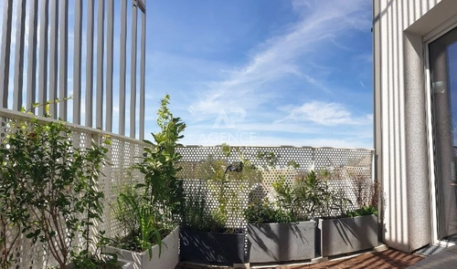 Image d'un appartement 4 pièces 79 m² à 485000€ à nanterre (92000)