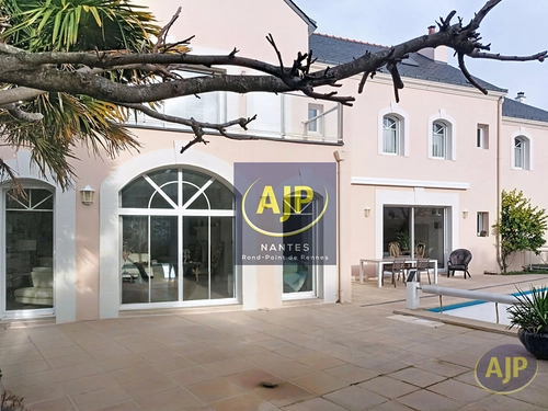 Image d'un maison 8 pièces 291 m² à 1134000€ à nantes (44000)