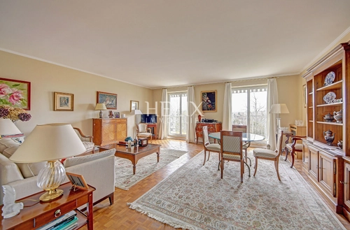 Image d'un appartement 5 pièces 101 m² à 860000€ à saint-germain-en-laye (78100)