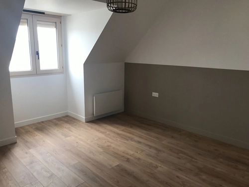 Image d'un appartement 4 pièces 95 m² à 1228€ à angers (49100)
