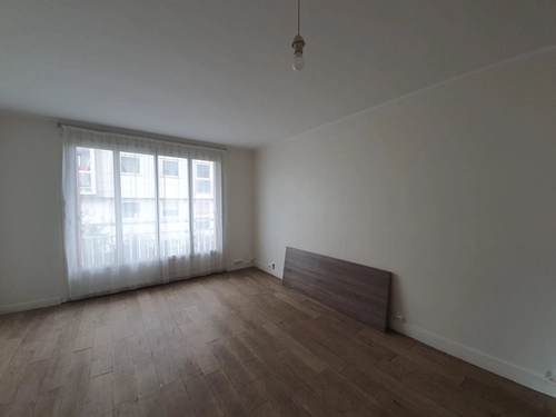 Image d'un appartement 3 pièces 53 m² à 1500€ à courbevoie (92400)