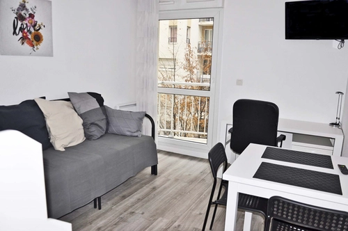 Image d'un appartement meublé 1 pièce 18 m² à 819.96€ à courbevoie (92400)