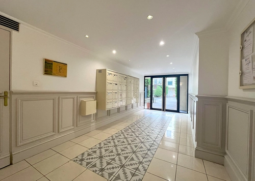 Image d'un appartement 3 pièces 80 m² à 250000€ à bordeaux (33200)