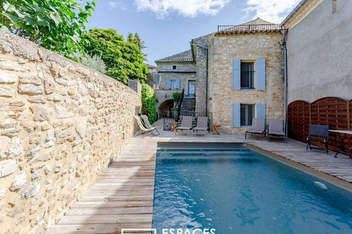 Image d'un maison 10 pièces 280 m² à 735000€ à goudargues (30630)