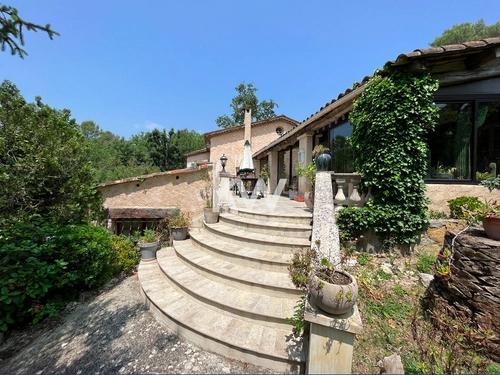 Image d'un maison 7 pièces 240 m² à 1350000€ à opio (06650)