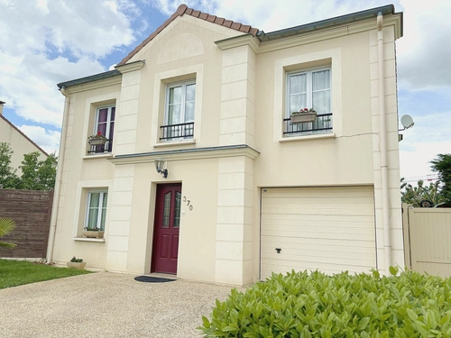 Image d'un maison meublée 5 pièces 168 m² à 2650€ à moissy-cramayel (77550)