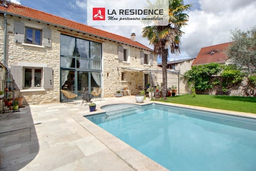 Image d'un maison 6 pièces 177 m² à 830000€ à vernouillet (78540)