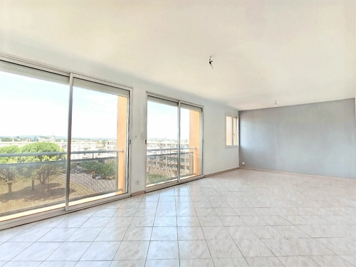 Image d'un appartement 4 pièces 85 m² à 109000€ à le pontet (84130)