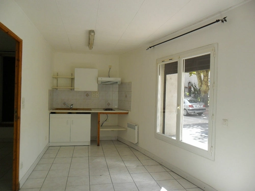 Image d'un appartement 2 pièces 32 m² à 410€ à bédarieux (34600)