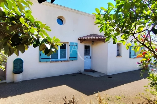 Image d'un maison 7 pièces 155 m² à 496200€ à les sables-d'olonne (85100)