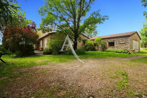 Image d'un maison 9 pièces 197 m² à 285000€ à montayral (47500)