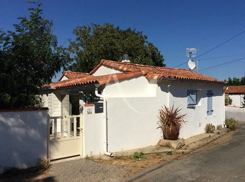 Image d'un maison 2 pièces 67 m² à 176300€ à le bernard (85560)