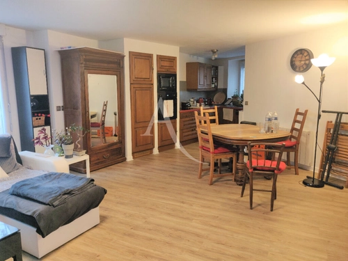 Image d'un appartement 6 pièces 97 m² à 229000€ à arpajon (91290)