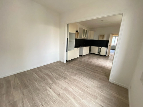 Image d'un appartement 3 pièces 60 m² à 850€ à ballancourt-sur-essonne (91610)