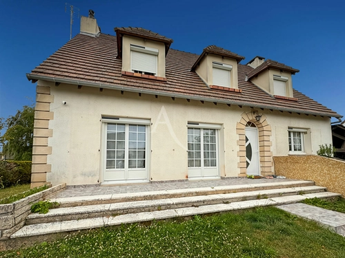 Image d'un maison 6 pièces 135 m² à 327320€ à chaumont-en-vexin (60240)