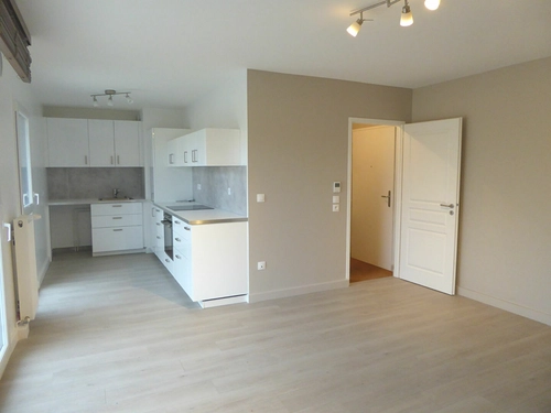 Image d'un appartement 2 pièces 49 m² à 820€ à ballancourt-sur-essonne (91610)
