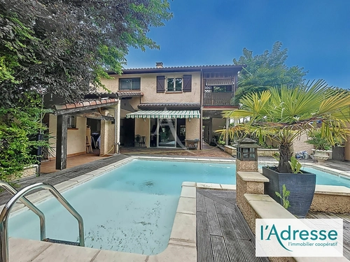 Image d'un maison 11 pièces 268 m² à 555000€ à castelginest (31780)