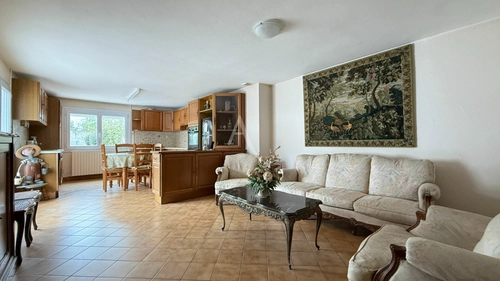 Image d'un maison 4 pièces 81 m² à 203300€ à la roche-sur-yon (85000)