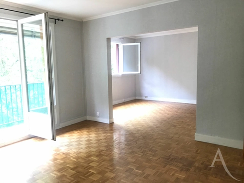 Image d'un appartement 4 pièces 77 m² à 1125€ à aubergenville (78410)