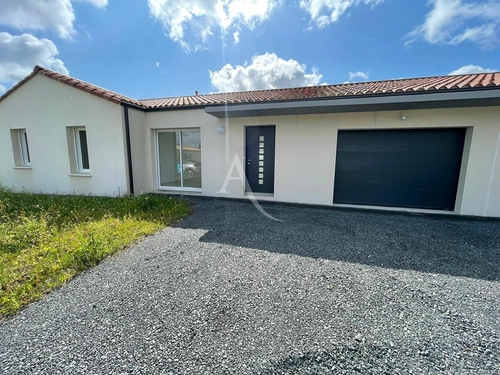 Image d'un maison 5 pièces 104 m² à 289500€ à saint-lumine-de-coutais (44310)