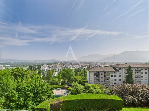 Image d'un appartement 5 pièces 116 m² à 470000€ à cran-gevrier (74960)