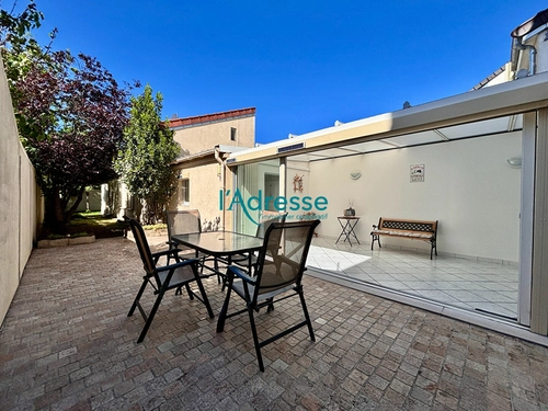 Image d'un maison 7 pièces 190 m² à 640000€ à nanterre (92000)