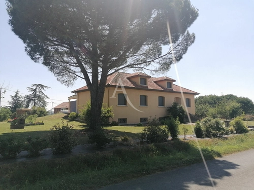 Image d'un maison 15 pièces 189 m² à 318000€ à carmaux (81400)