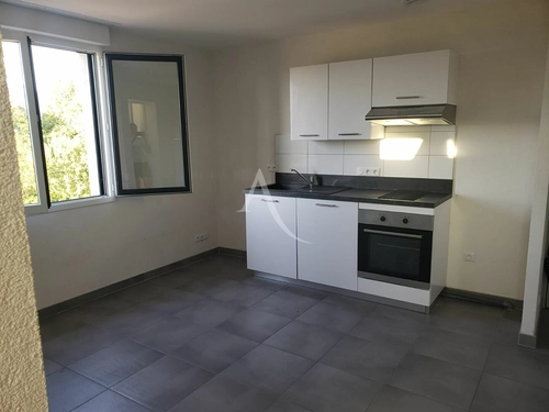 Image d'un appartement 3 pièces 39 m² à 770€ à la roche-sur-foron (74800)