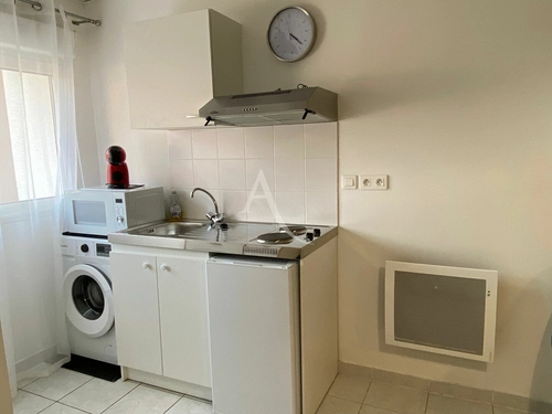 Image d'un appartement 1 pièce 31 m² à 370€ à bédarieux (34600)