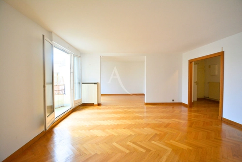 Image d'un appartement 5 pièces 99 m² à 598500€ à le kremlin-bicêtre (94270)