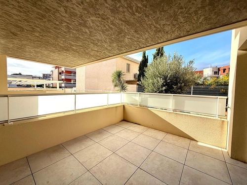 Image d'un appartement 1 pièce 34 m² à 144000€ à mèze (34140)