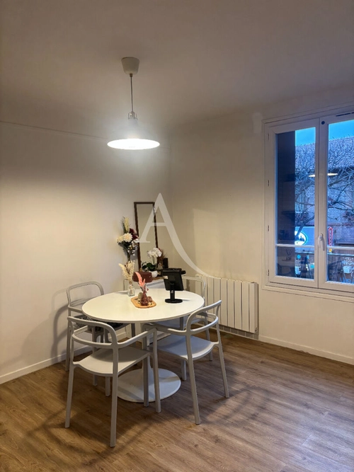 Image d'un appartement 1 pièce 25 m² à 750€ à vitry-sur-seine (94400)