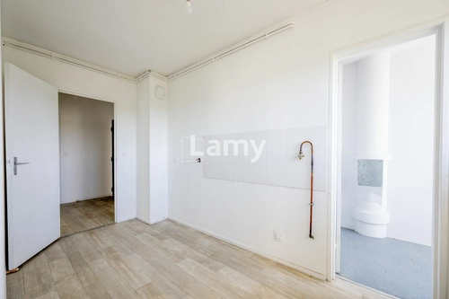 Image d'un appartement 3 pièces 66 m² à 151339€ à lormont (33310)