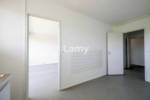 Image d'un appartement 3 pièces 66 m² à 152629€ à lormont (33310)