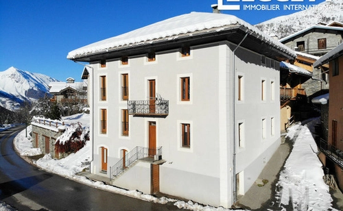 Image d'un maison 15 pièces 229 m² à 1595000€ à saint-martin-de-belleville (73440)