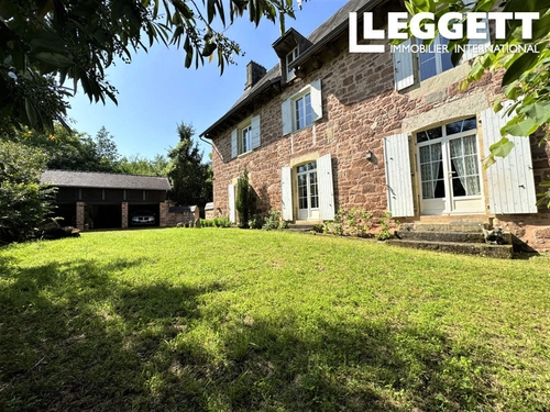 Image d'un maison 9 pièces 300 m² à 614800€ à hautefort (24390)
