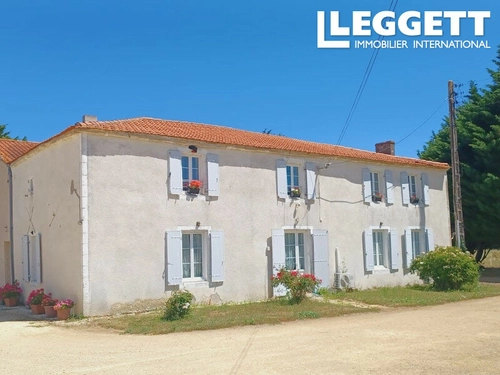 Image d'un maison 12 pièces 304 m² à 595000€ à angliers (86330)