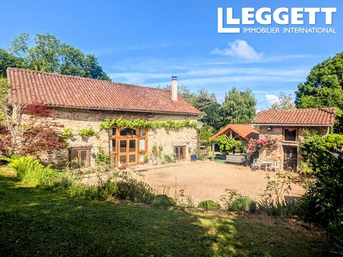Image d'un maison 6 pièces 168 m² à 371000€ à cussac (87150)