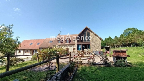 Image d'un maison 11 pièces 250 m² à 304000€ à la ferté-macé (61600)